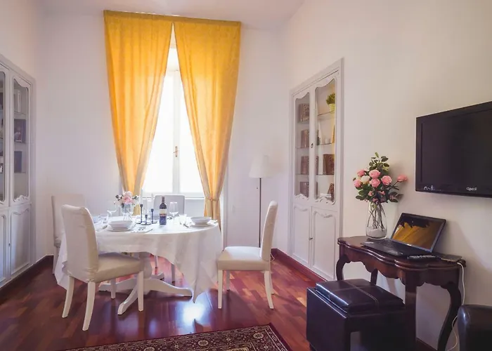 Amata Navona Apartment